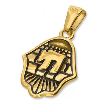 Exclusive Gold-plated Chai Necklace engraved in Hamsa shaped Pendant